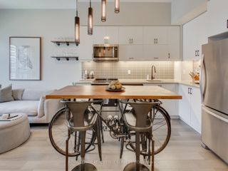 1608 - 39 Annie Craig Dr
