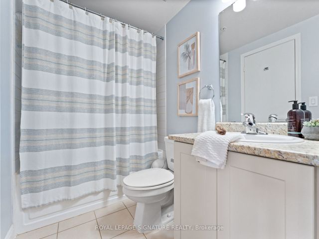 205 - 5 Richgrove Dr