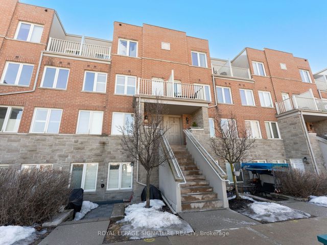 205 - 5 Richgrove Dr