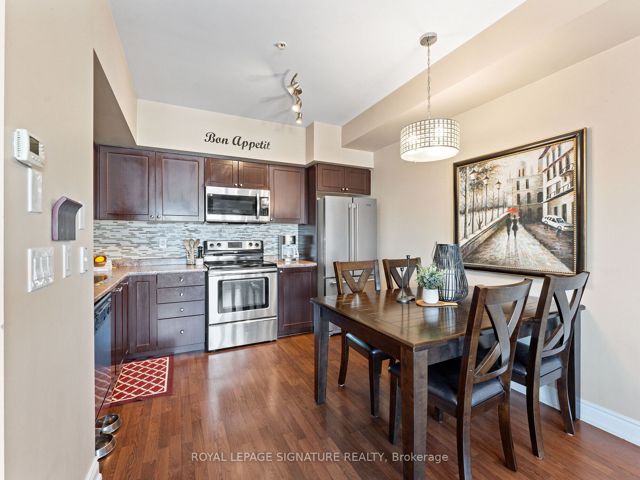 205 - 5 Richgrove Dr