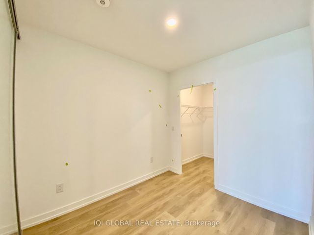 322 - 1100 Sheppard Ave W