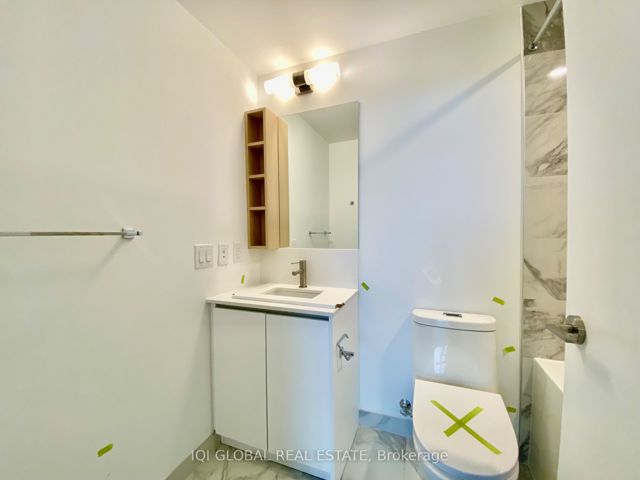 322 - 1100 Sheppard Ave W