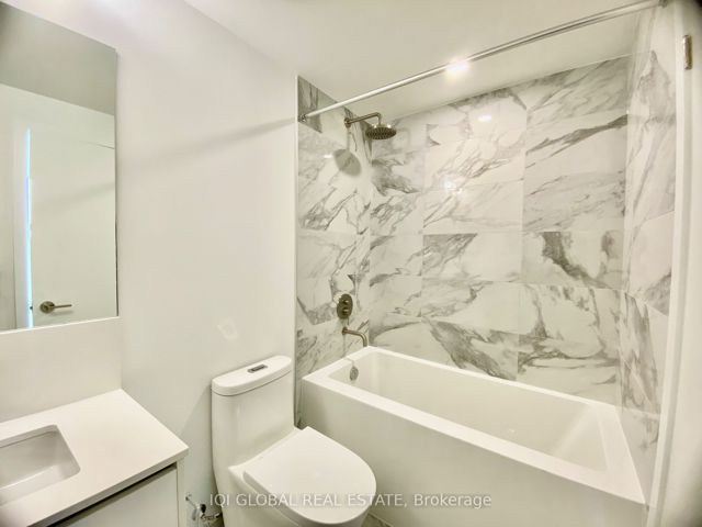 322 - 1100 Sheppard Ave W