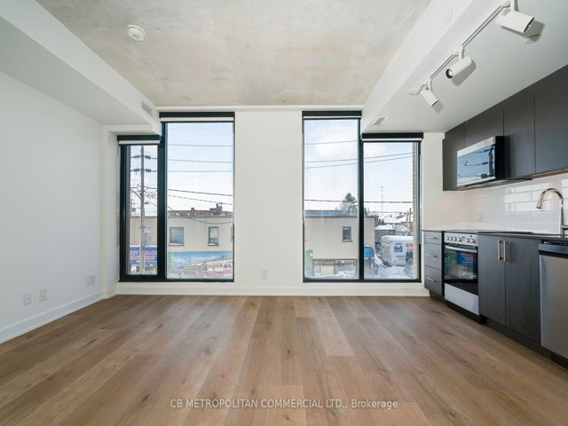 204 - 7 Fairbank Ave