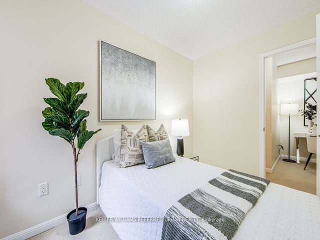 132 - 11 Foundry Ave