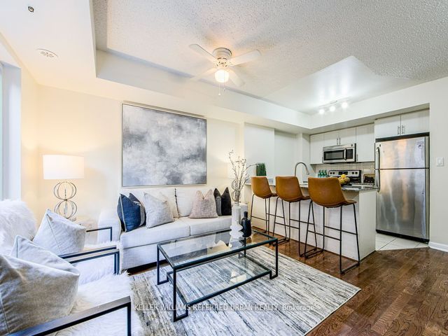 132 - 11 Foundry Ave