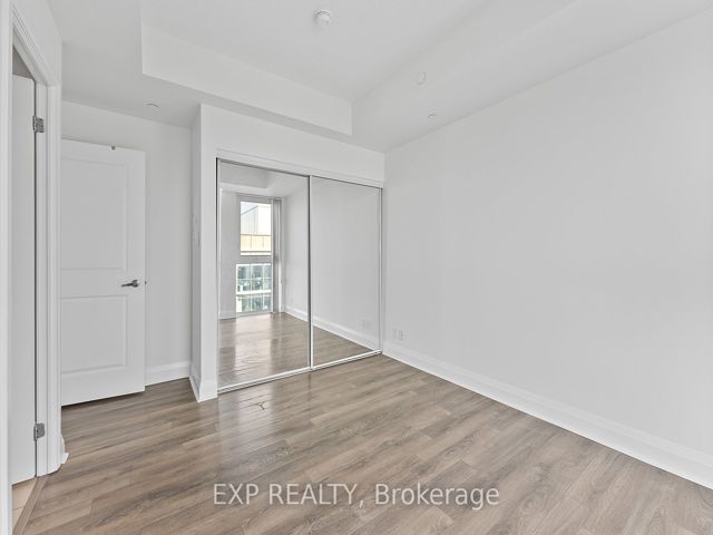 1202 - 15 Zorra St