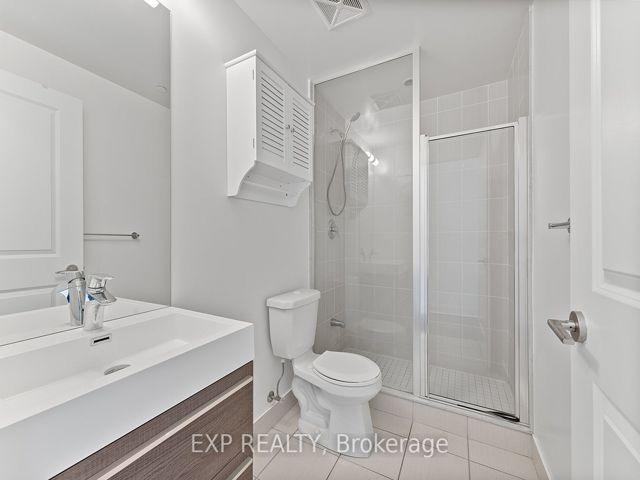1202 - 15 Zorra St