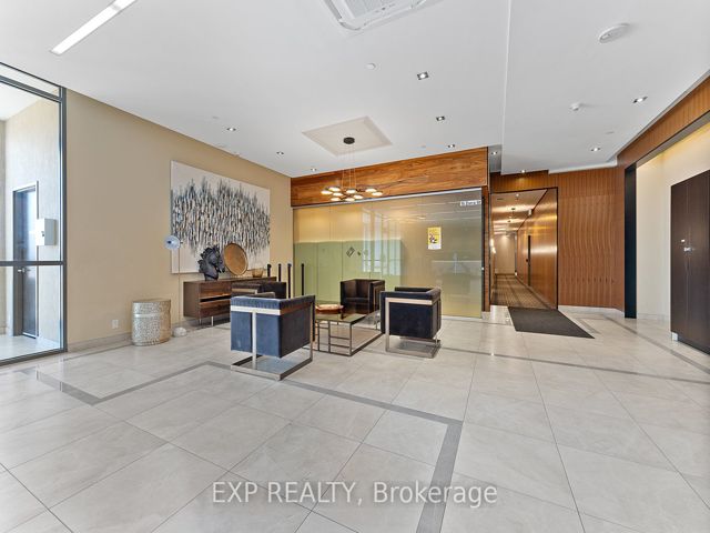 1202 - 15 Zorra St