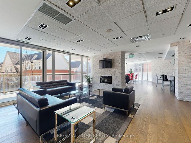 1203 - 5101 Dundas St W