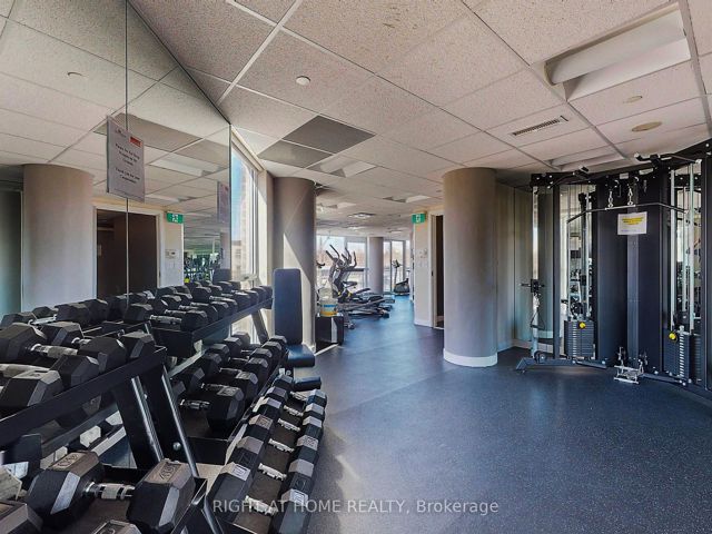 1203 - 5101 Dundas St W