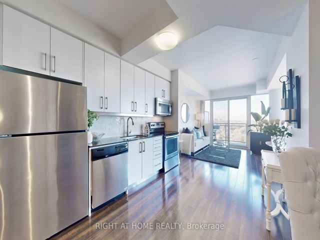 1203 - 5101 Dundas St W
