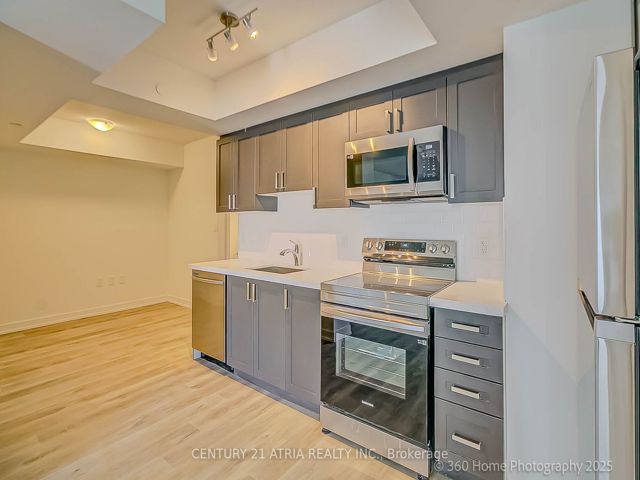 504 - 556 Marlee Ave