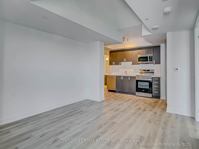 504 - 556 Marlee Ave