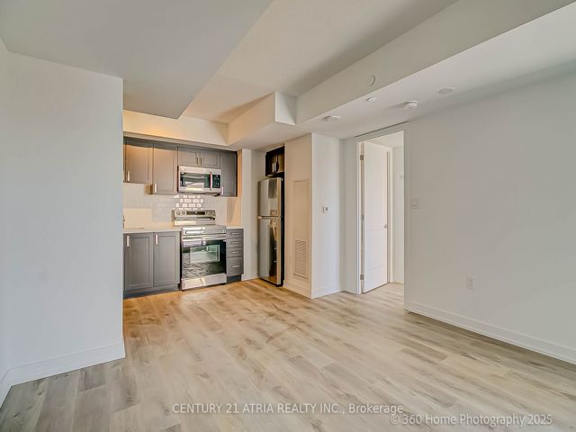 504 - 556 Marlee Ave