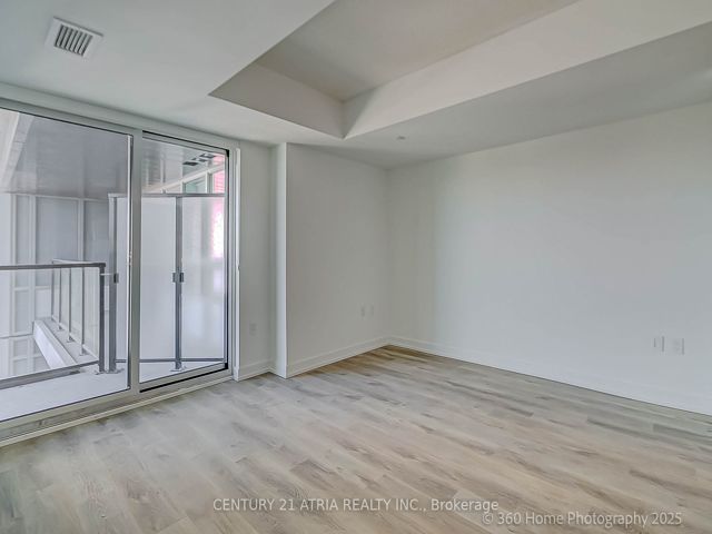 504 - 556 Marlee Ave
