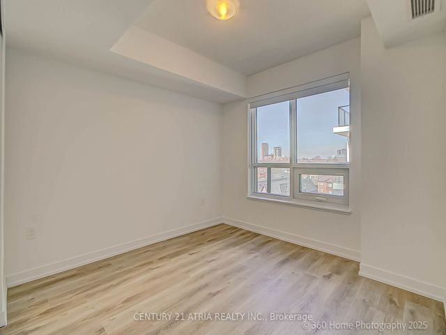 504 - 556 Marlee Ave