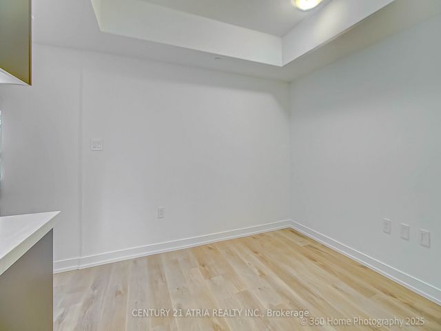 504 - 556 Marlee Ave