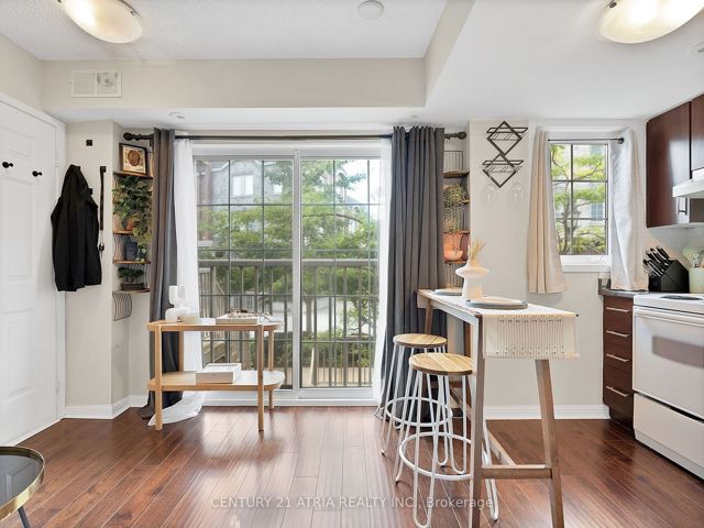 Th94 - 9 Windermere Ave