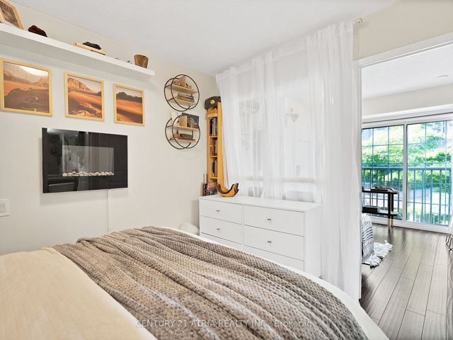 Th94 - 9 Windermere Ave