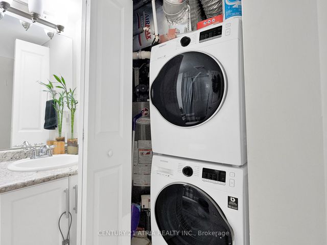 Th94 - 9 Windermere Ave