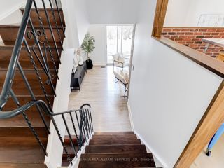 2 - 4 Bradbrook Rd