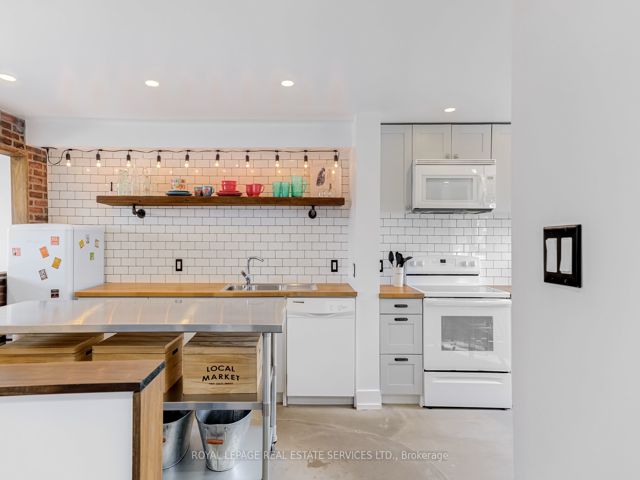 2 - 4 Bradbrook Rd