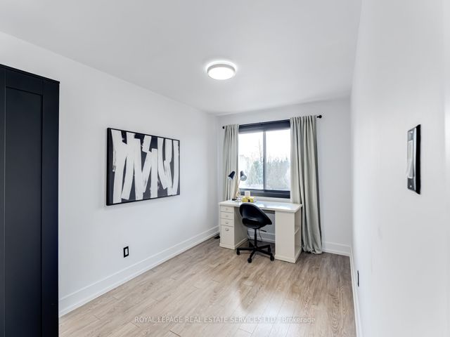 2 - 4 Bradbrook Rd