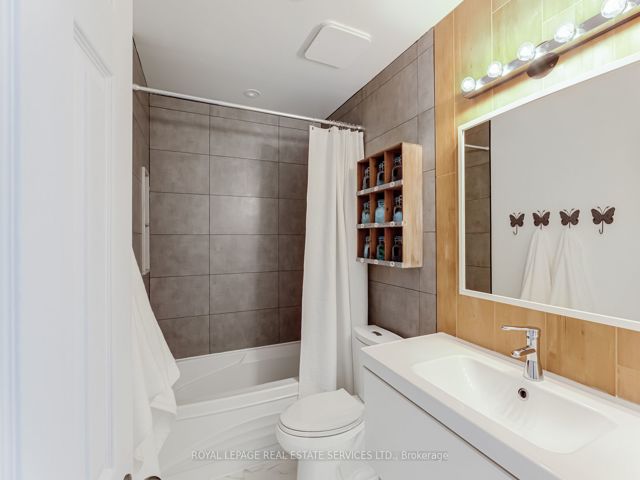 2 - 4 Bradbrook Rd