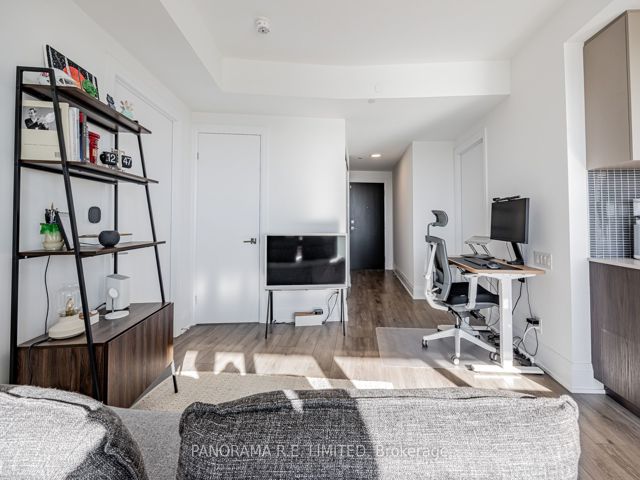 1609 - 20 Brin Dr
