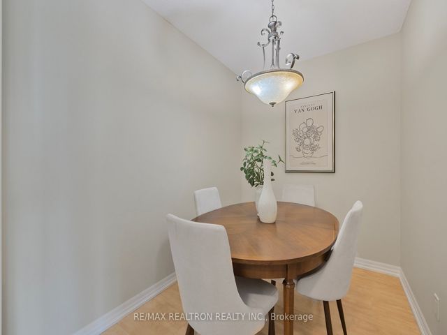 508 - 1403 Royal York Rd