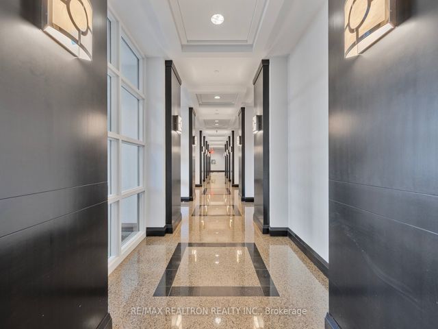 508 - 1403 Royal York Rd