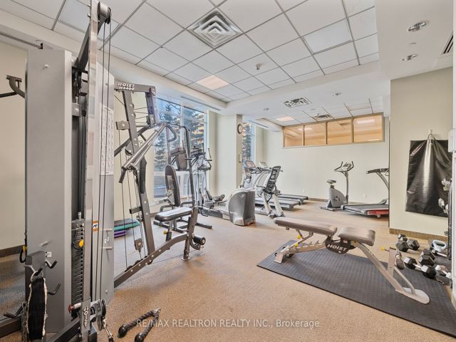 508 - 1403 Royal York Rd