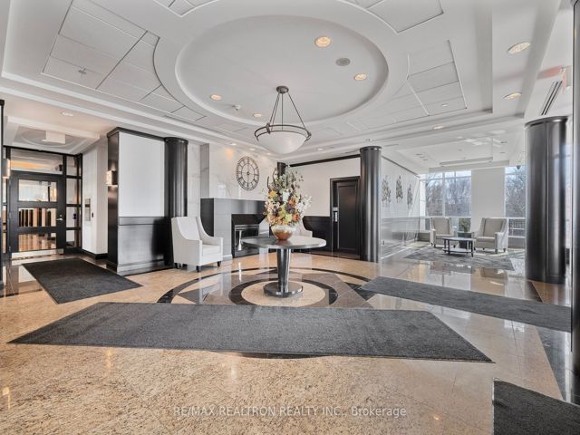 508 - 1403 Royal York Rd