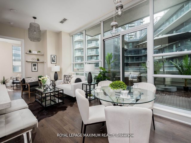 206 - 36 Park Lawn Rd