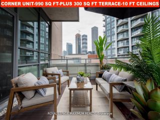 206 - 36 Park Lawn Rd