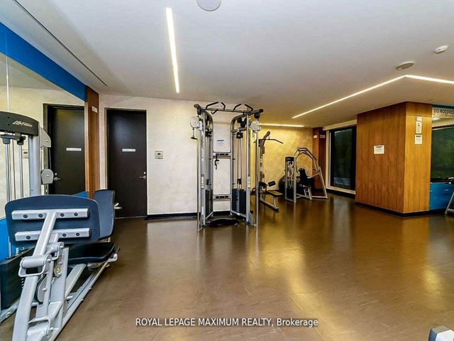 206 - 36 Park Lawn Rd