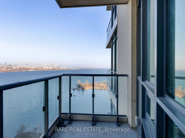 2708 - 59 Annie Craig Dr