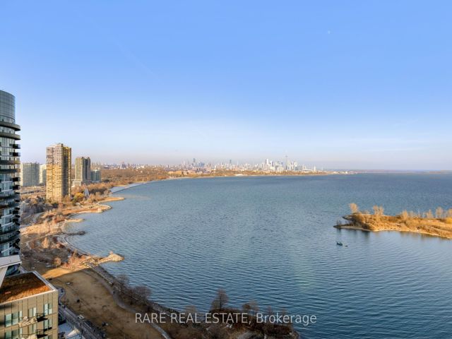 2708 - 59 Annie Craig Dr