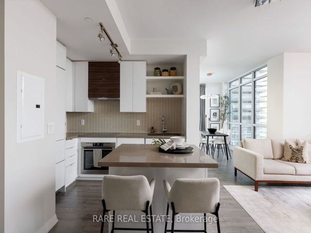 2708 - 59 Annie Craig Dr