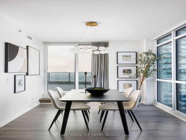 2708 - 59 Annie Craig Dr
