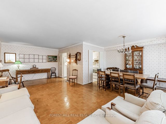2009 - 360 Ridelle Ave
