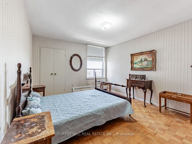 2009 - 360 Ridelle Ave
