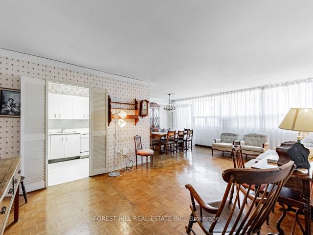 2009 - 360 Ridelle Ave