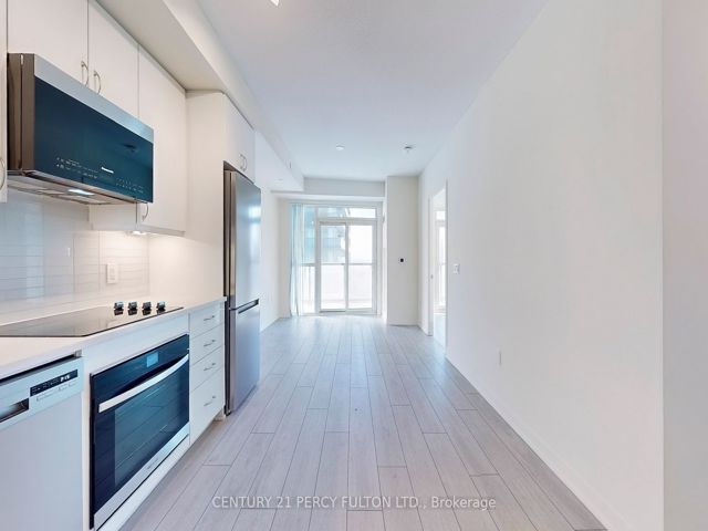 1907 - 38 Annie Craig Dr W