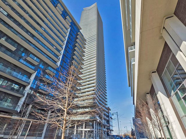 1907 - 38 Annie Craig Dr W