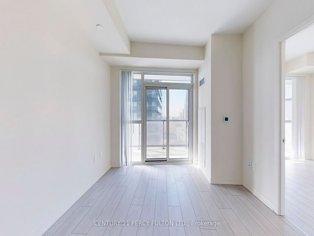 1907 - 38 Annie Craig Dr W