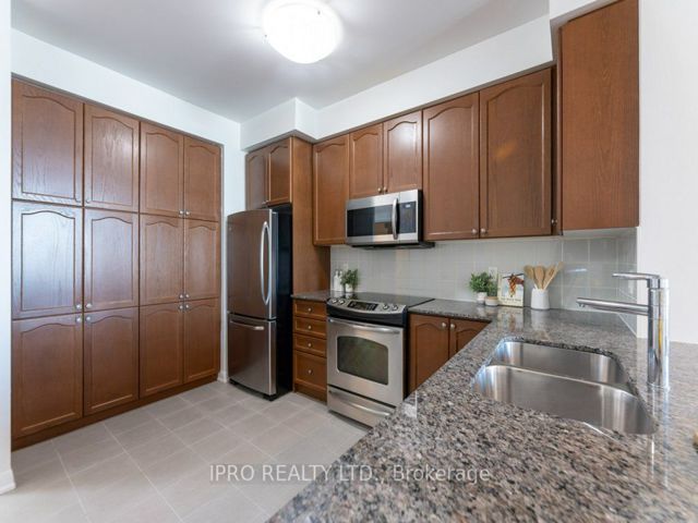 308 - 205 Sherway Gardens Rd E
