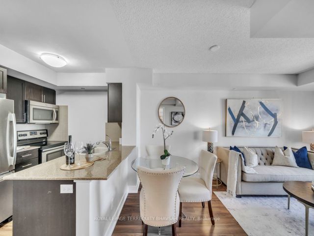2111 - 6 Eva Rd