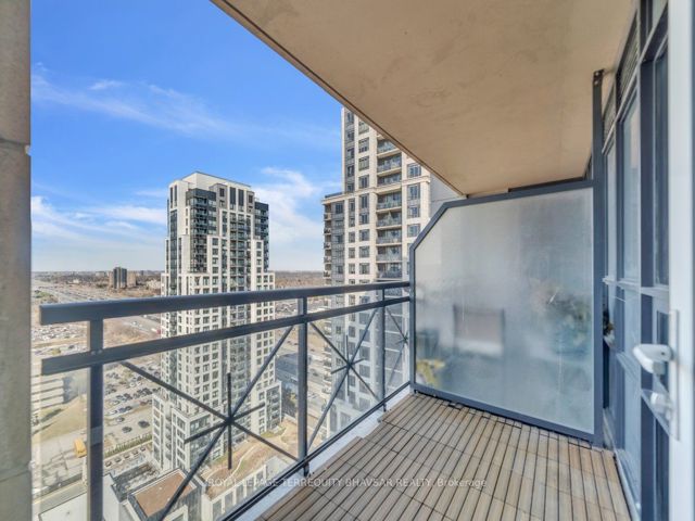 2111 - 6 Eva Rd